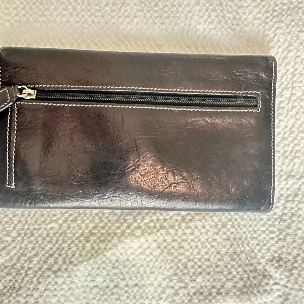 Barney's New‎ York black leather wallet